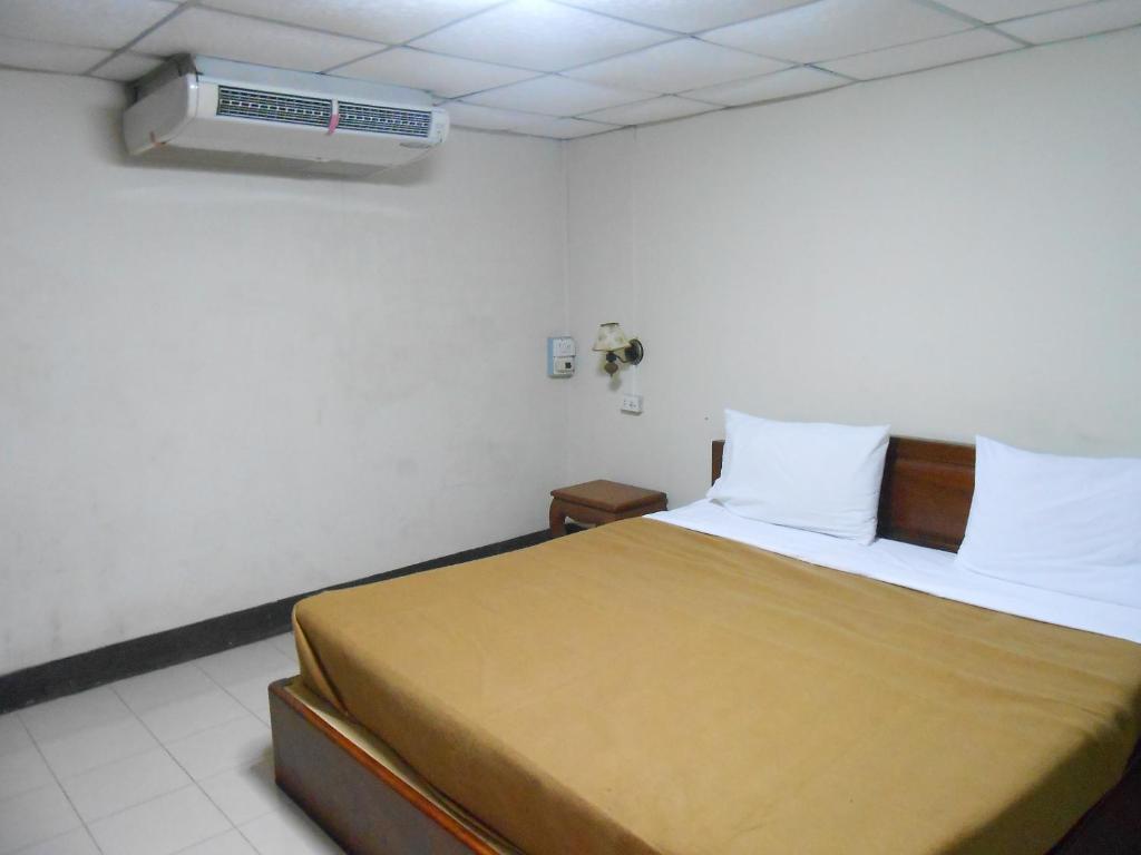 Souvanna Hotel 1 Ban Nongdouang Extérieur photo
